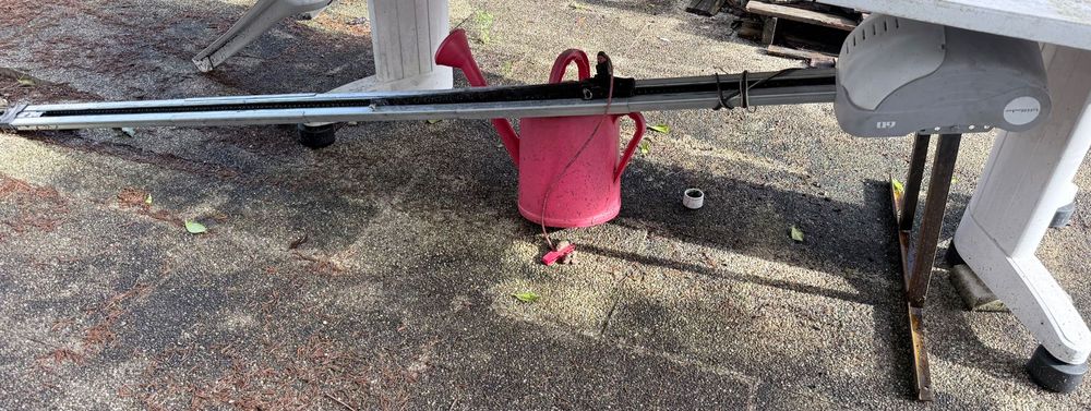 Portão basculante com motor