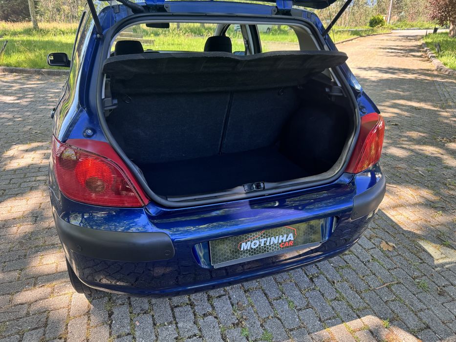 PEUGEOT 307 1.4 HDI 5 LUGARES