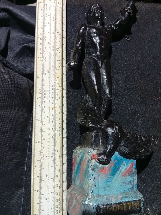 Статуэтка Чугун Прометей