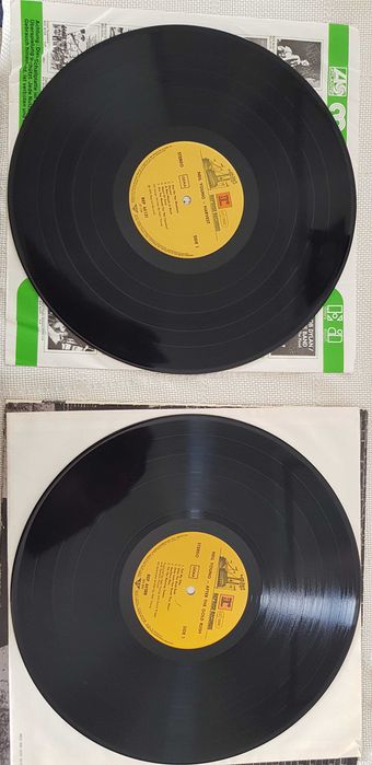 Neil Young- 2 kultowe płyty winylowe - "After the Gold Rush" i Harvest