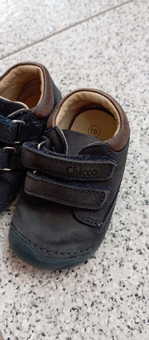 Sapatos de criança chicco 19