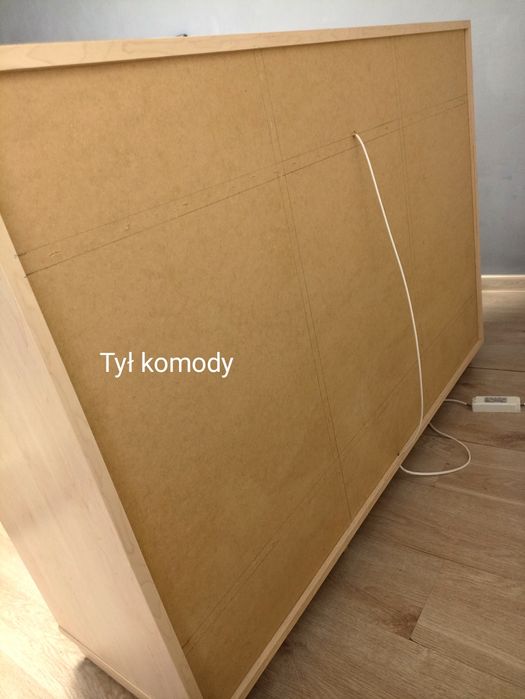 Komoda barek Led