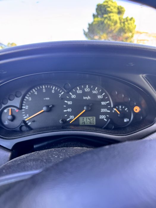 Ford Focus 2001 1.4 gasolina