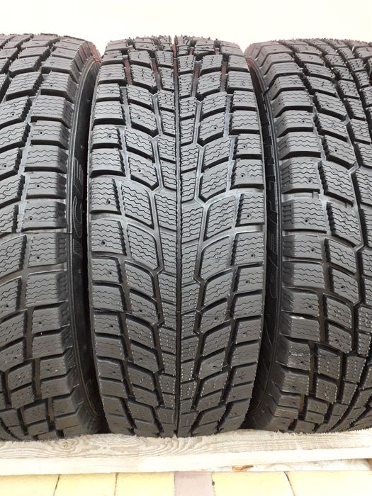 Нова 205/55/16. Зимняя резина 25 рік. Протекто 10 мм.