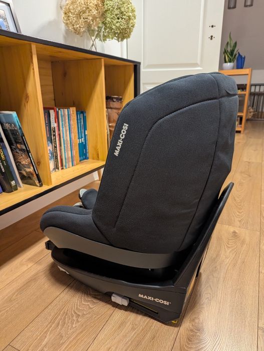 Maxi Cosi Perl Pro 2 + Baza FamilyFix 3. 67-105 cm. Fotelik samochodow
