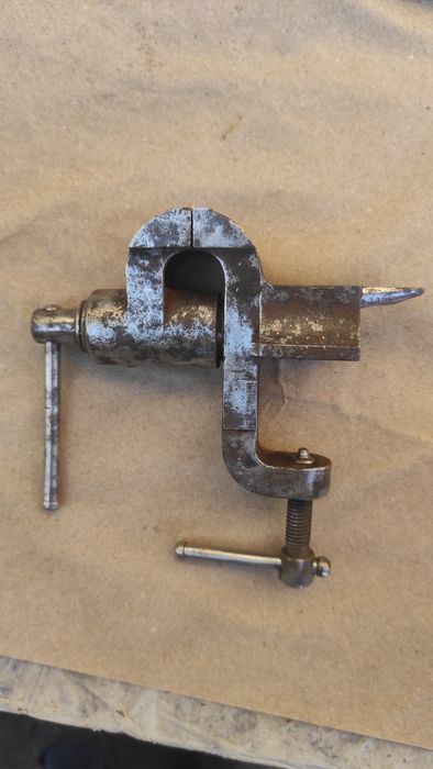 Тиски жимки зажим