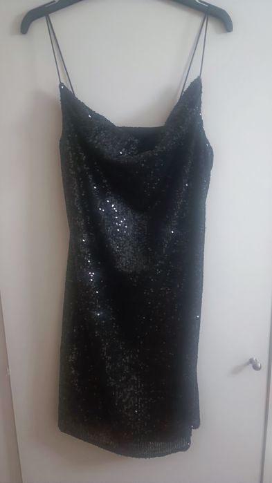 Vestidos variados p/ senhora 5€ cada (todos 15€)