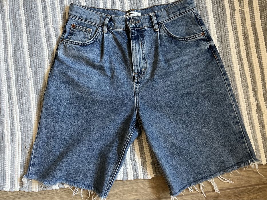 Шорти Pull₴ Bear