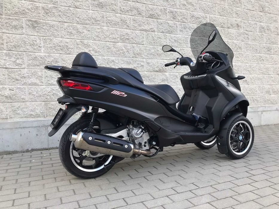 Rama z Dokumentami Piaggio MP3 500cc 2017r.