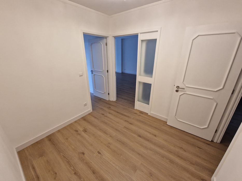 T3 Arrendar Avenida Boavista Porto