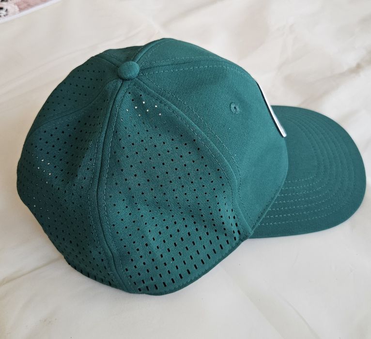 Czapka Adidas golfowa z siateczką