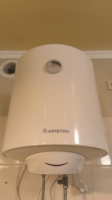 Бойлер Ariston 50 л