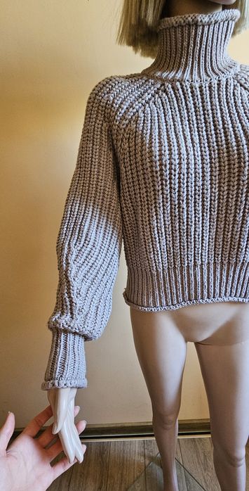 Damski beżowy półgolf  na zime H&M