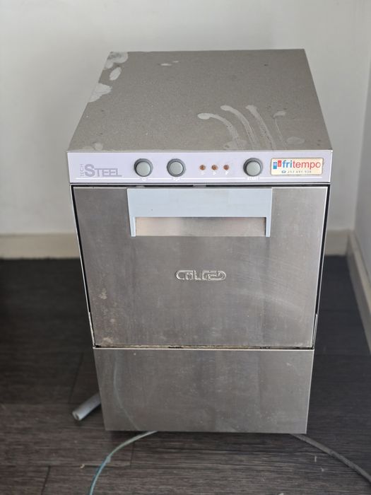 Máquina de Lavar Loiça Industrial Colged Steeltech