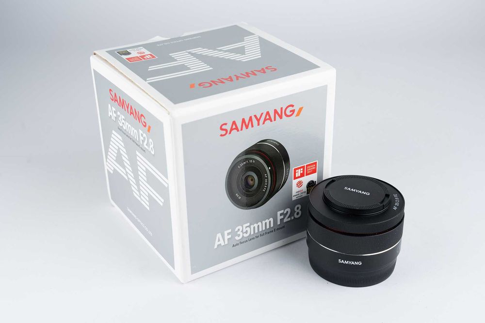 Samyang AF 35mm f2.8 para Sony FE como NOVA
