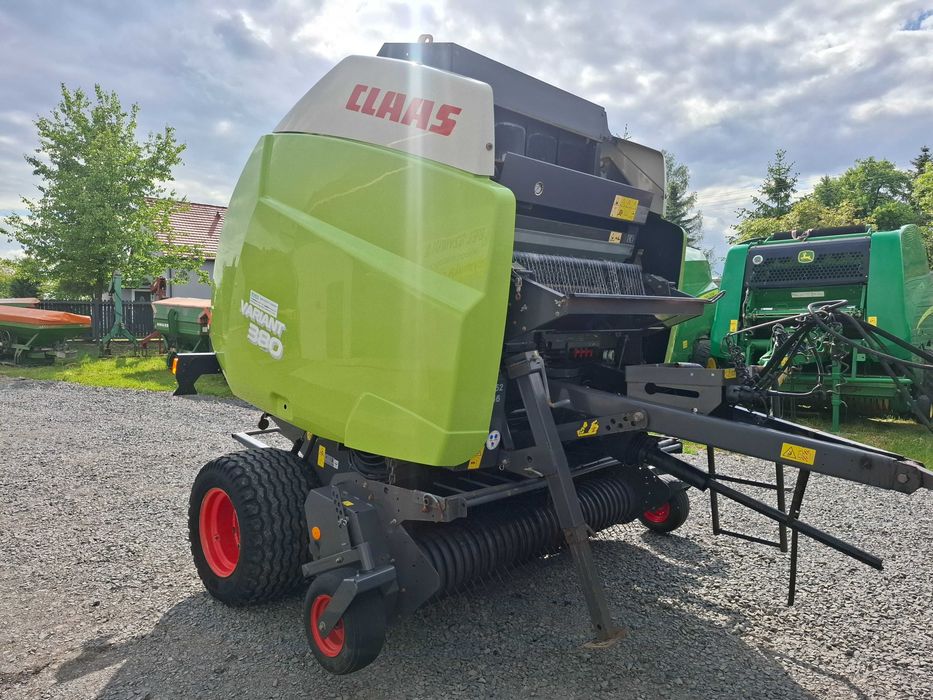 Prasa CLAAS VARIANT 380, ROTOR, SIATKA, 17400 balotów