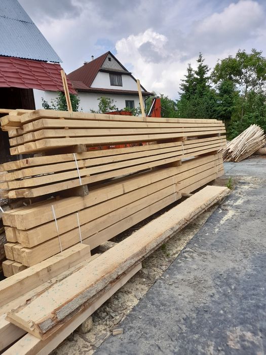 Wiezba dachowa podbitka laty deski szalunkowe drewno opalowe