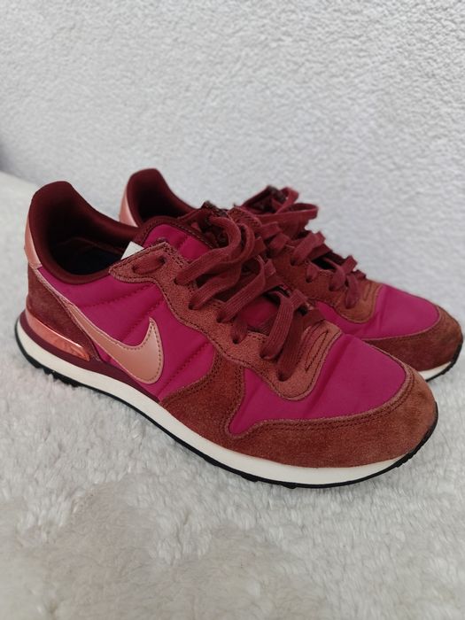 Sneakersy Nike rozmiar 37.5