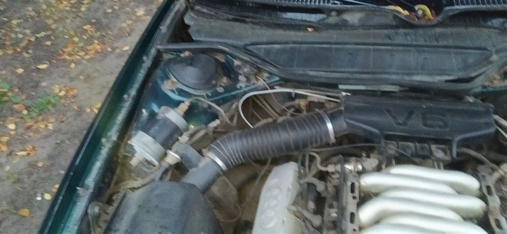 Audi 100 c4 2.6 бензин автомобіль v образка