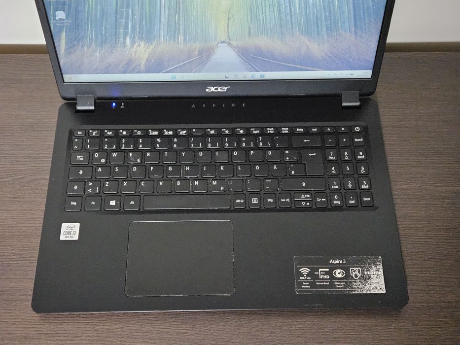 Laptop Acer Aspire 3 i3 SSD