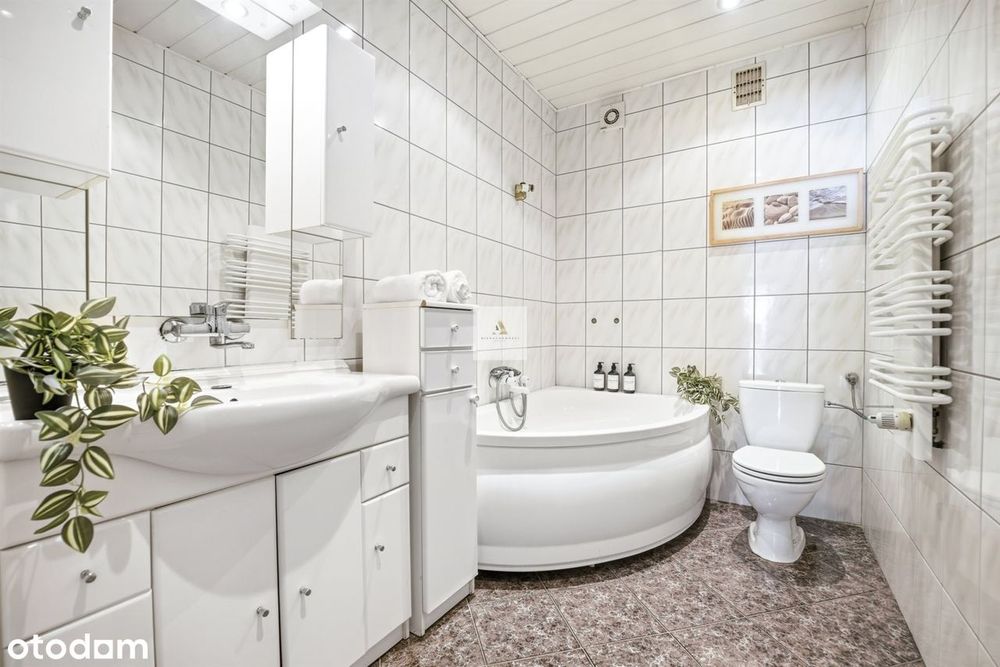 Dom na sprzedaż, Trzebnica, 7 pokoi