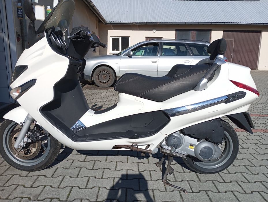 Piaggio Xevo 125, kat.B , transport cały kraj