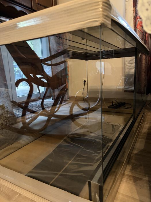 Terrarium nowy dla wąża