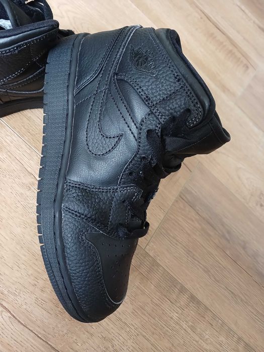 Кроссовки Nike Jordan , оригинал. р37