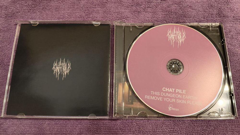 Chat Pile - The Dungeon Earth/Remove Your Skin Please CD
