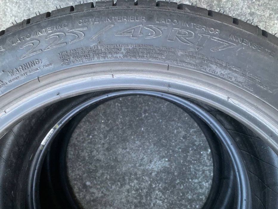 225/45R17 Michelin lato