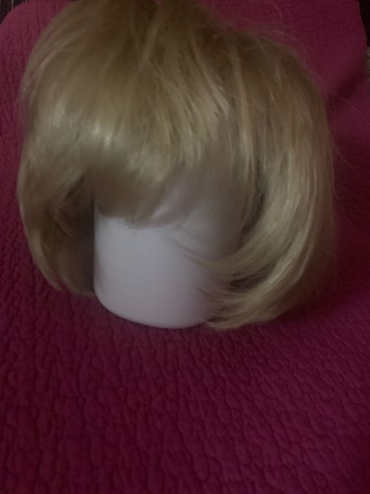 Peruka damska blond