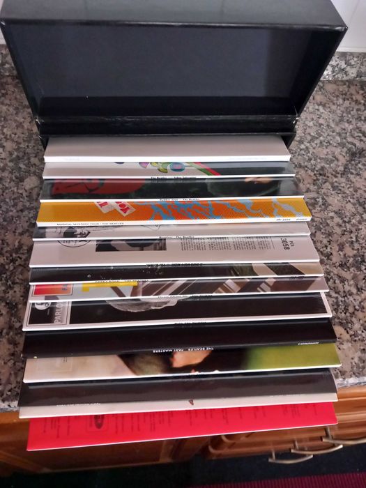 BEATLES Original Studio Recordings 14XLP Box Set Open Box! 2012 Apple