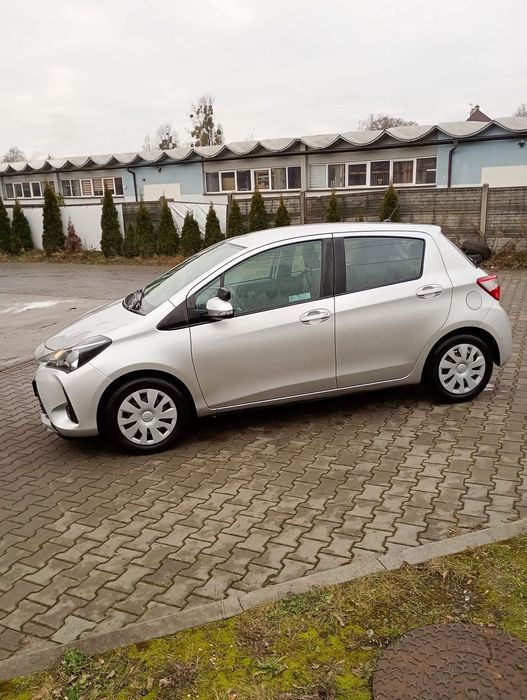 Toyota Yaris Sprzedam Toyotę Yaris