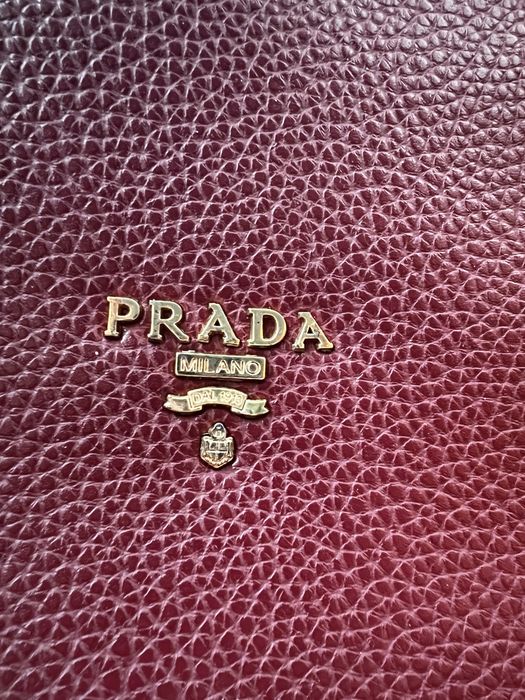 Сумка Prada оригинал большая бордовая
