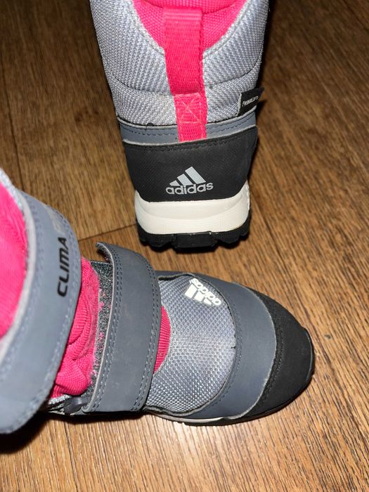 Зимние термо сапоги ботинки Adidas ClimaProof для девочки. 32 размер