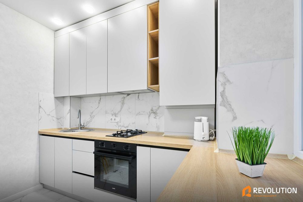 Без комісії. Продаж 1к кваритири, держпрограми 33,2 м2, вул Машинобудівників 27 м. Вишневе ЖК Сади Вишневі