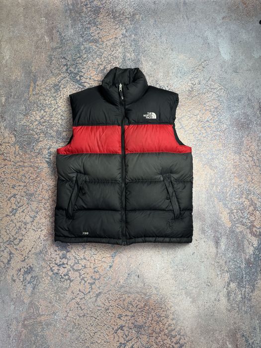 Пухова желетка The Nortn Face 700 розмір Л