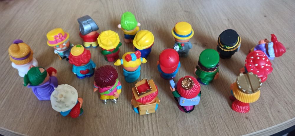 Figurki z Kinder niespodzianki