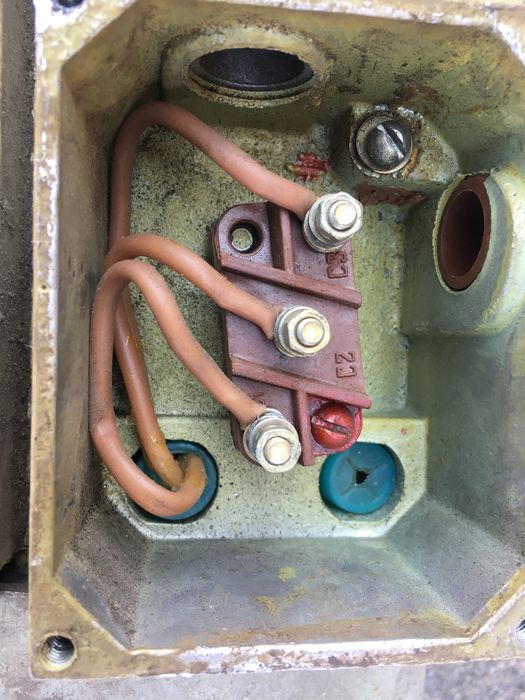 Электродвигатель 4 кВт 4АМХД100S2 на деревообрабатывающий станок 380 В