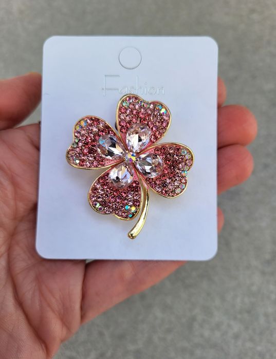 Broszka czterolistna koniczynka