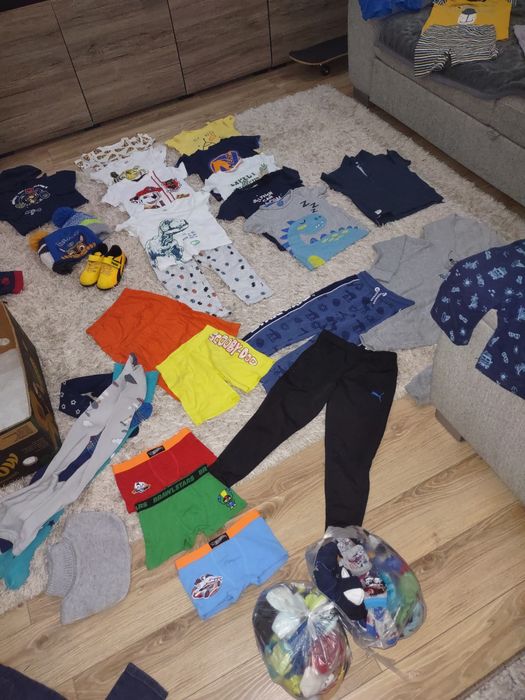 Paka ubrań chłopięce 110 rozmiar