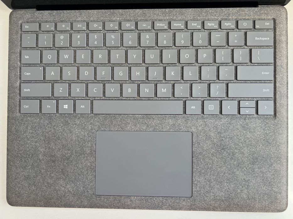 Ноутбук Ультрабук Microsoft Surface Laptop 2