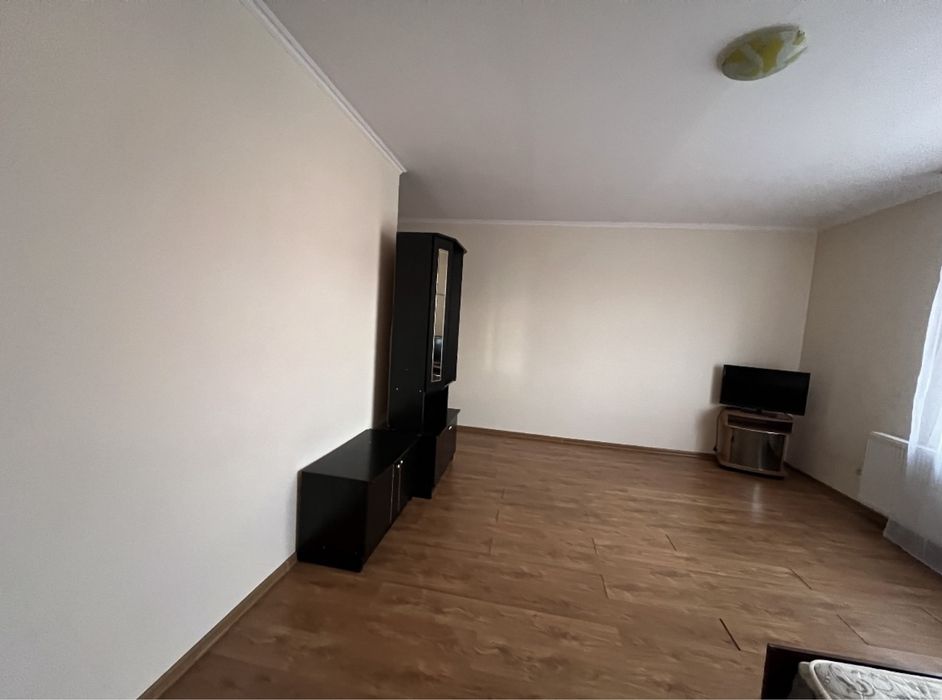 Продаж квартири Росвигово.