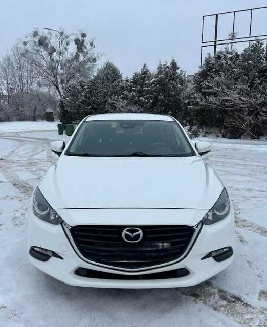 Mazda 3 2018 року