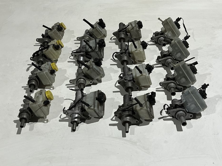 Главный тормозной цилинд passat b6 skoda a5 golf 5 fabia caddy ГТЦ