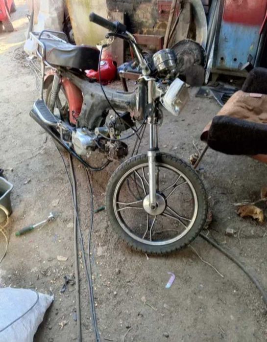 Продам запчасти на мопед альфа, дельта, вайпер актив