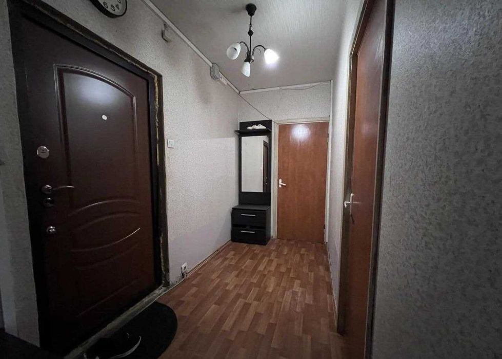 2-кімнатна квартира вул. Анни Ахматової, 17 біля метро Позняки