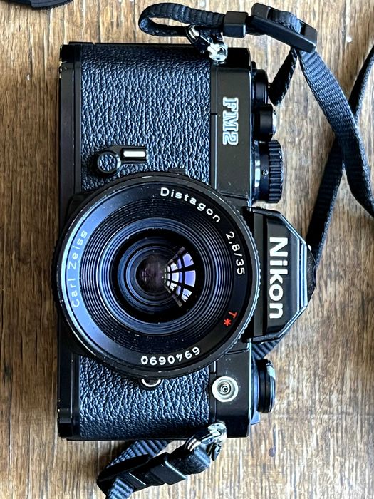Nikon FM2 , Distagon 35mm/2,8f