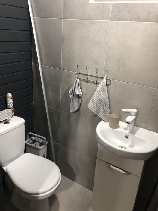 Модульний будинок з каміном.