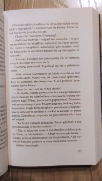 Nora Roberts "Prawdy i zdrady"